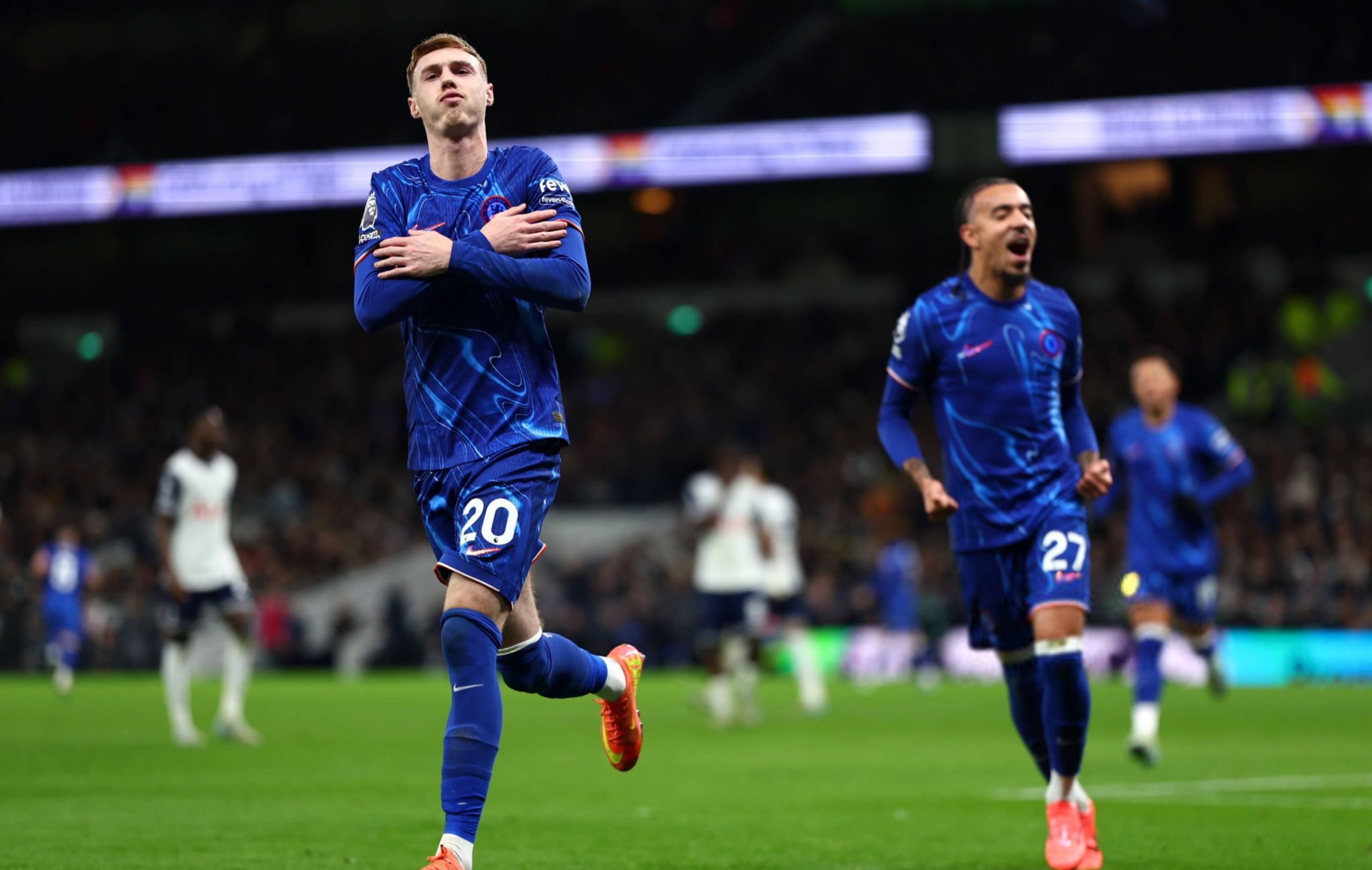 包含英超积分榜:曼城暂居榜首,切尔西崭露头角,利物浦追赶势头不减的词条 包含英超积分榜:曼城暂居榜首,切尔西崭露头角,利物浦追赶势头不减的词条