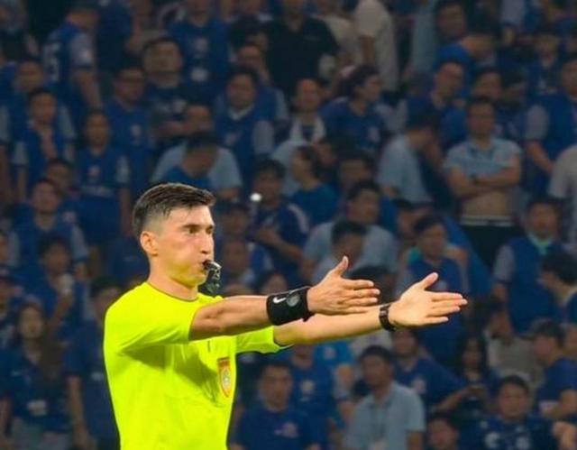 联赛新政策发布，球员裁判备战应对