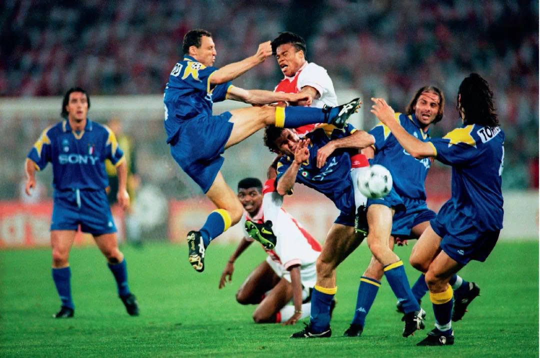 阿贾克斯战胜尤文图斯，成功晋级半决赛