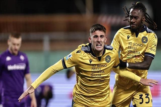 关于佛罗伦萨遭遇两连败，危机重重的信息