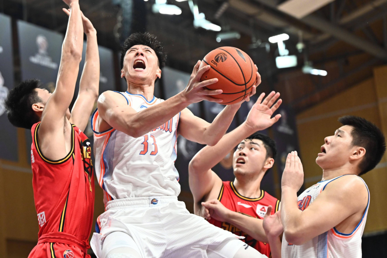 包含人尽全力为球队治愈伤员,备战下一轮比赛的词条 包含人尽全力为球队治愈伤员,备战下一轮比赛的词条