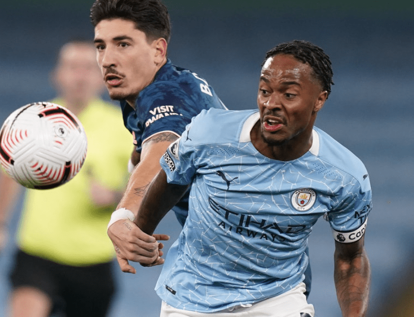 法国完胜曼城，阿奎罗打破历史纪录