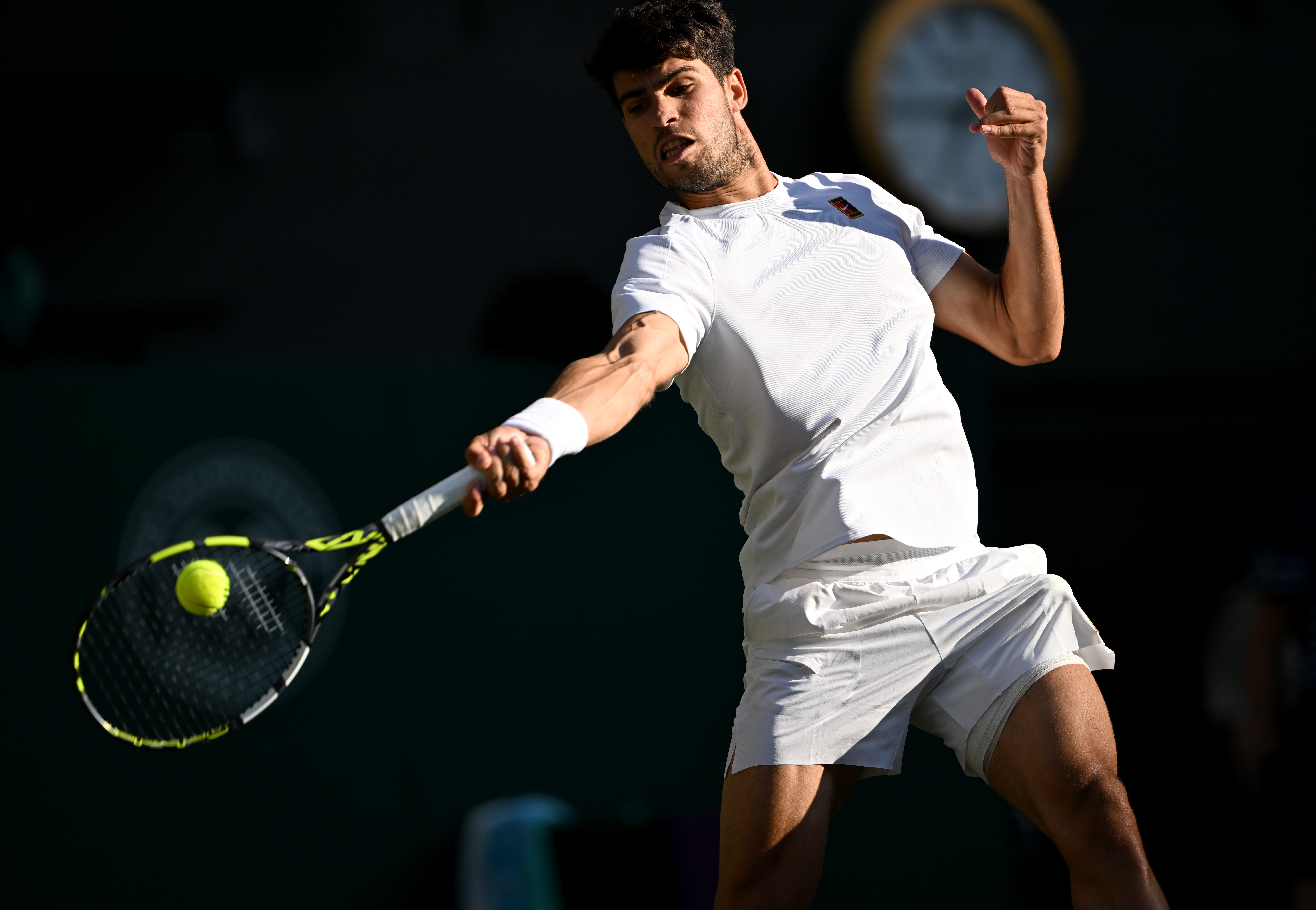 ATP总决赛鏖战澳网，阿尔卡拉斯惊艳四座的简单介绍