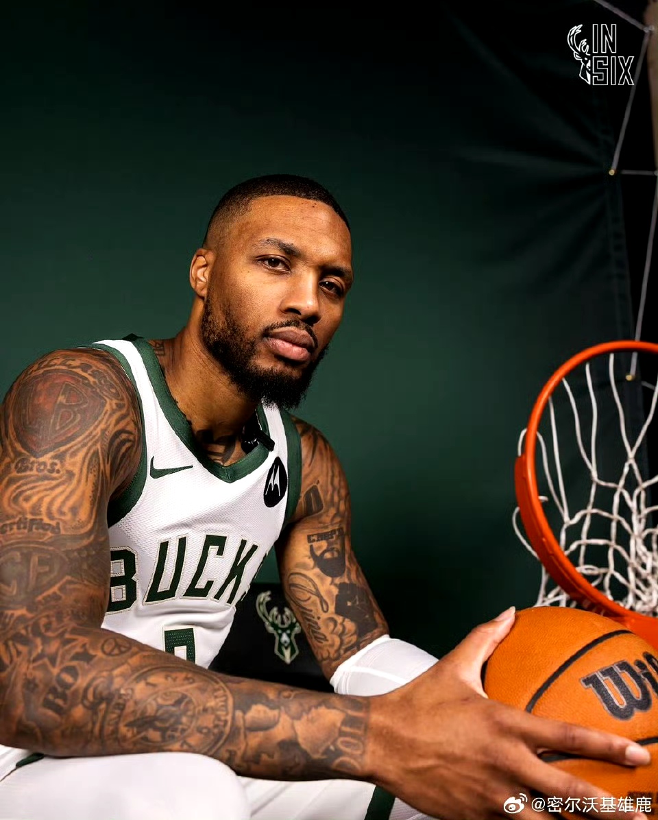 爵士轻取江苏队,利拉德高光表现的简单介绍 爵士轻取江苏队,利拉德高光表现的简单介绍