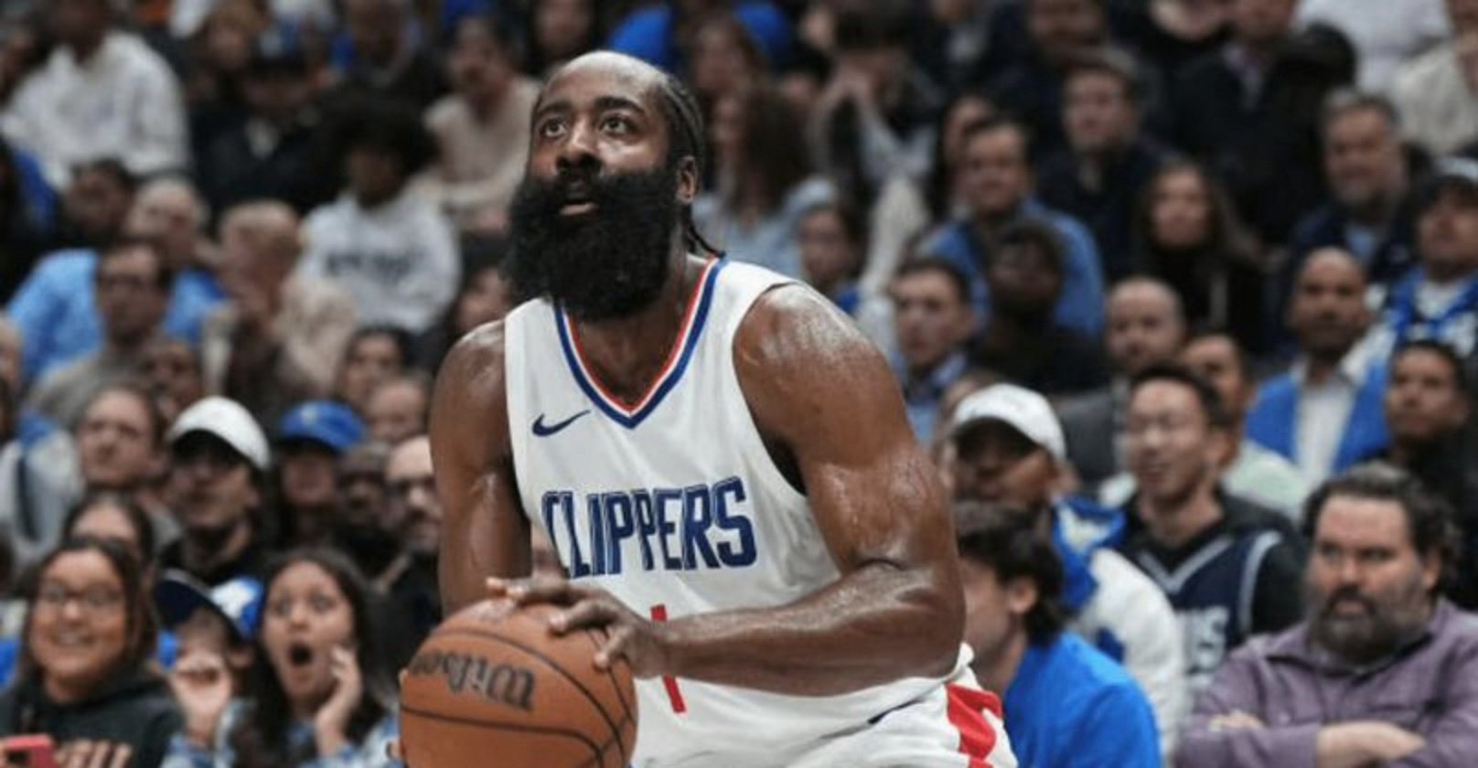 76人完胜快船,哈登统治全场 76人完胜快船,哈登统治全场