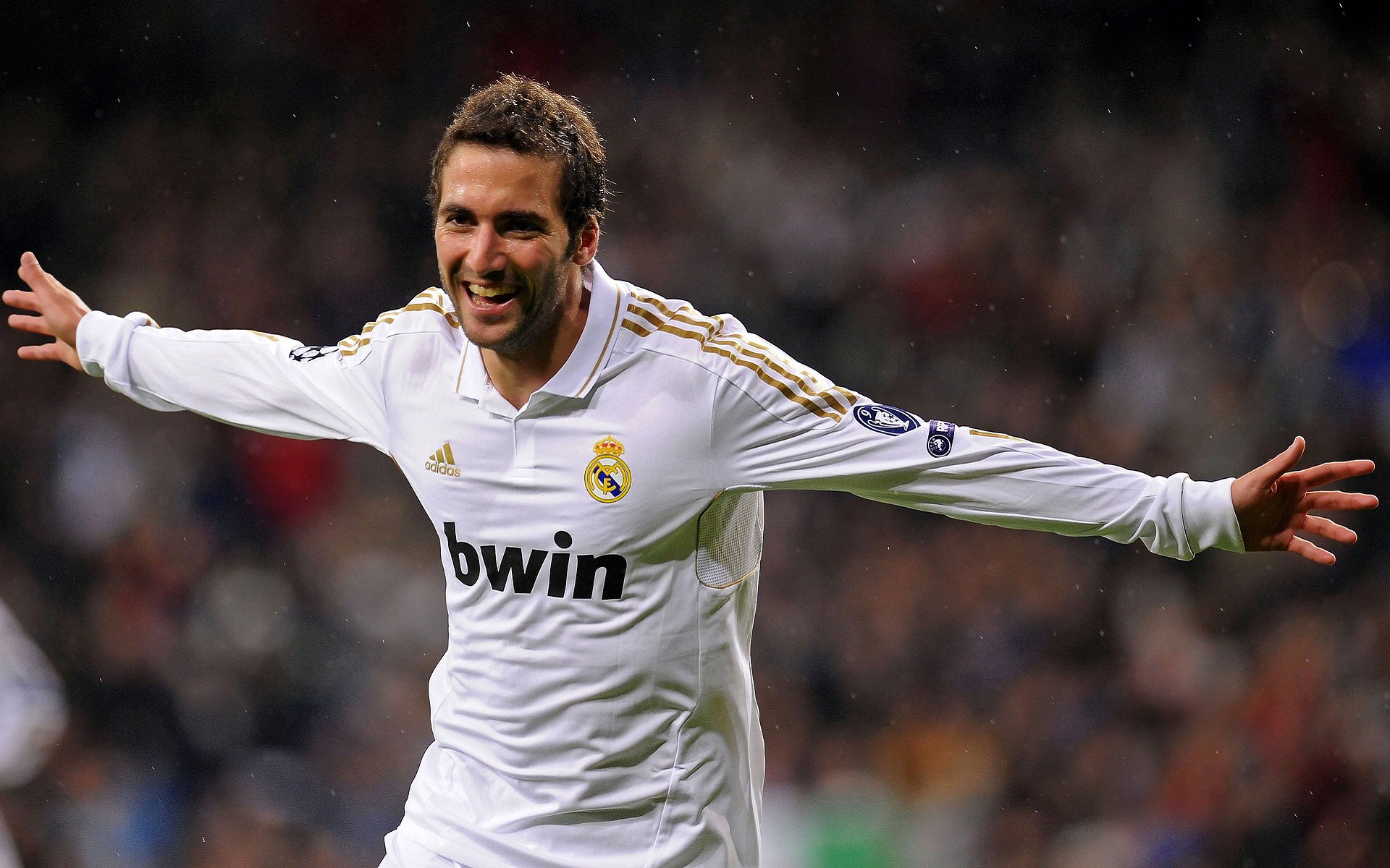 绿茵场外的奇迹，当步行者在欧冠决赛夜翻盘猛龙